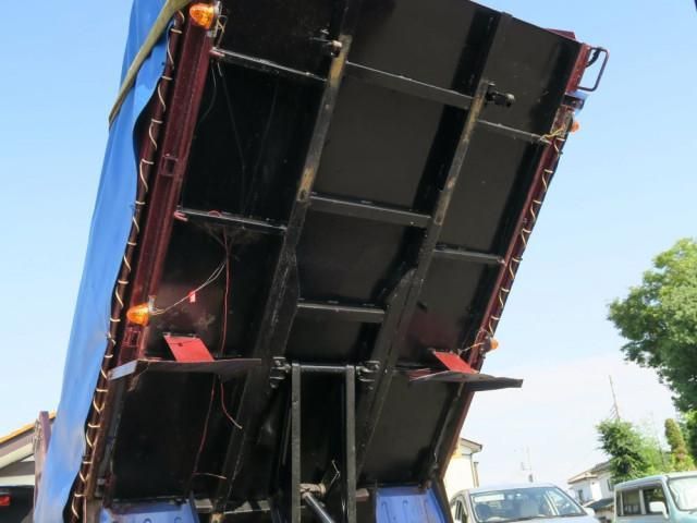 MITSUBISHI CANTER 2010 Image 31