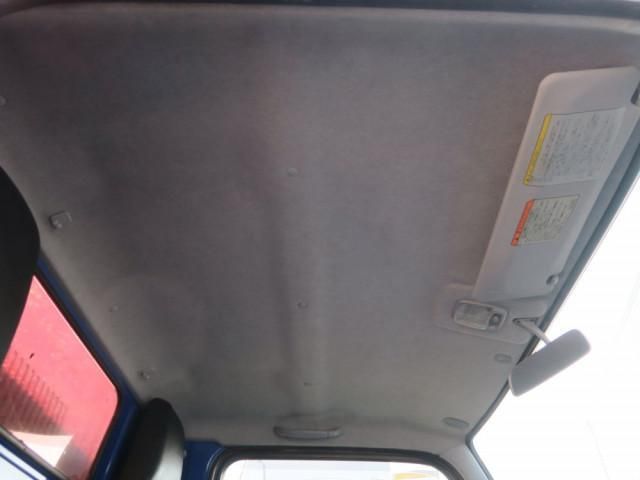 MITSUBISHI CANTER 2010 Image 31