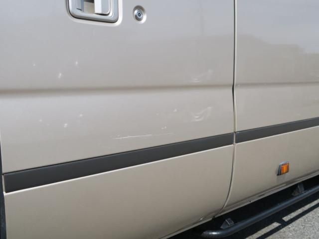 HINO LIESSE2 2006 Image 31