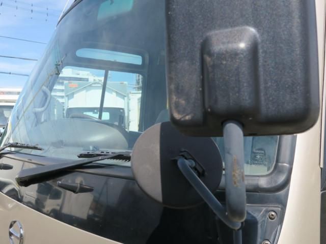 HINO LIESSE2 2006 Image 31