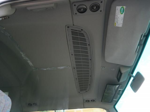 HINO LIESSE2 2006 Image 31