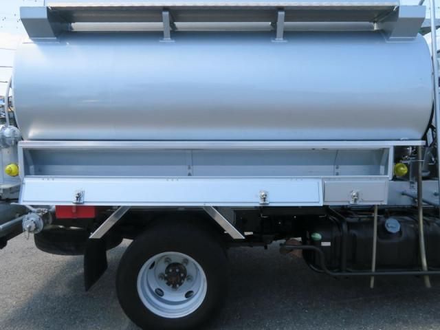 ISUZU ELF 2017 Image 31