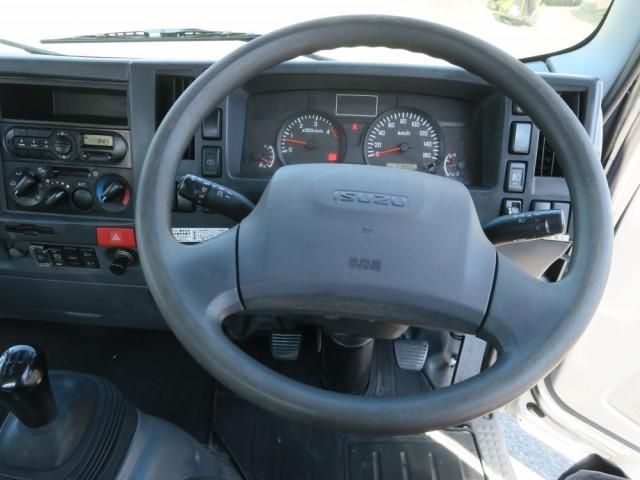 ISUZU ELF 2017 Image 31