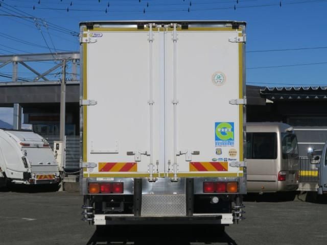 MITSUBISHI FUSOU FIGHTER 2015 Image 31