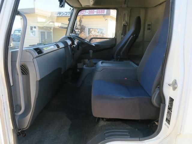 MITSUBISHI FUSOU FIGHTER 2015 Image 31