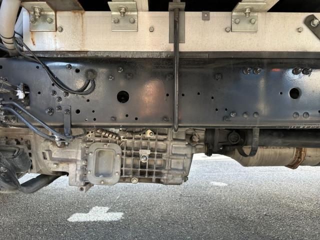 MITSUBISHI FUSOU FIGHTER 2015 Image 31