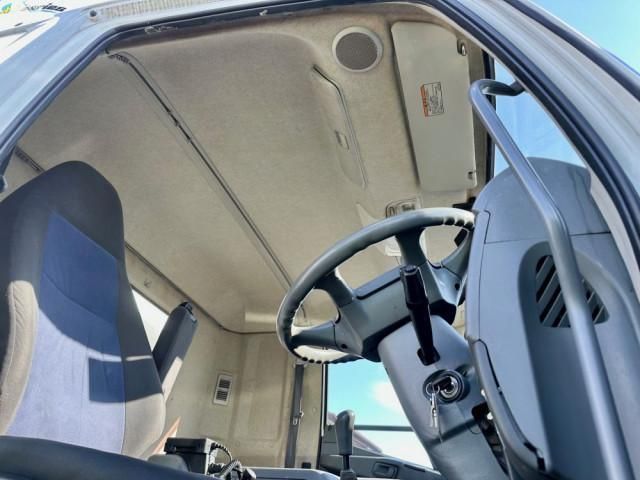 MITSUBISHI FUSOU FIGHTER 2015 Image 31