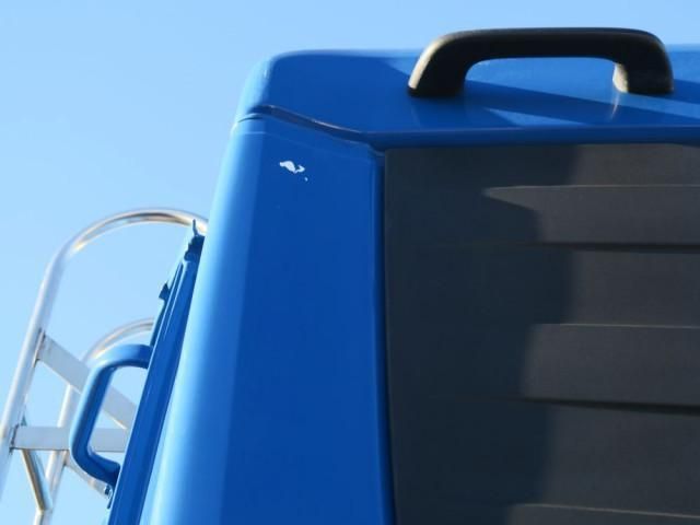 NISSAN DIESEL QUON 2013 Image 31