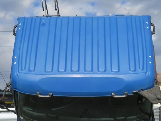 NISSAN DIESEL QUON 2013 Image 31