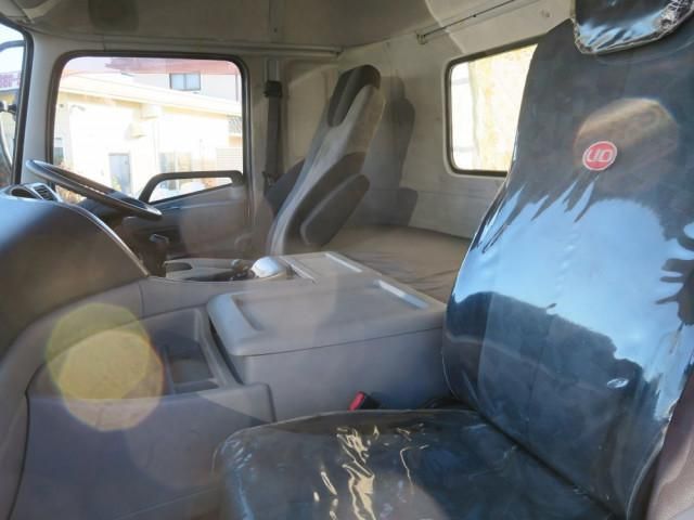 NISSAN DIESEL QUON 2013 Image 31