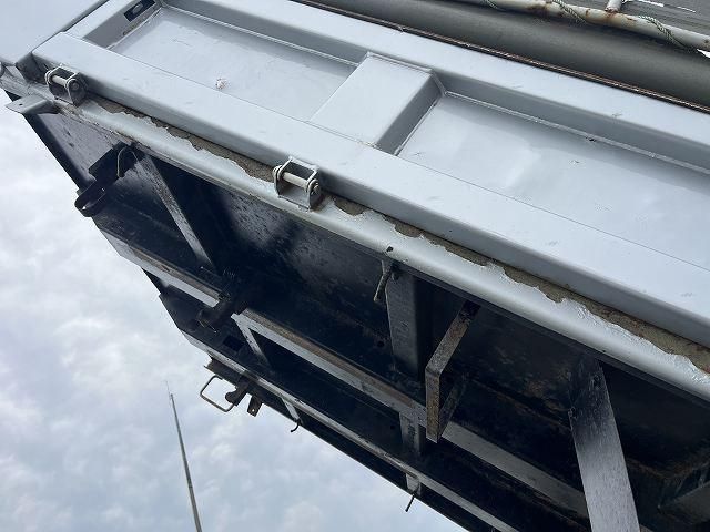 HINO DUTRO 2012 Image 31