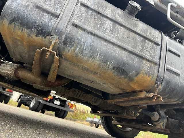 HINO DUTRO 2012 Image 31