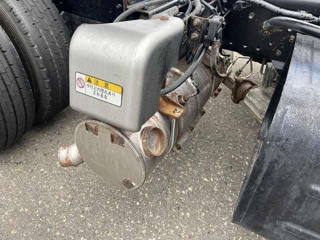 HINO DUTRO 2012 Image 31