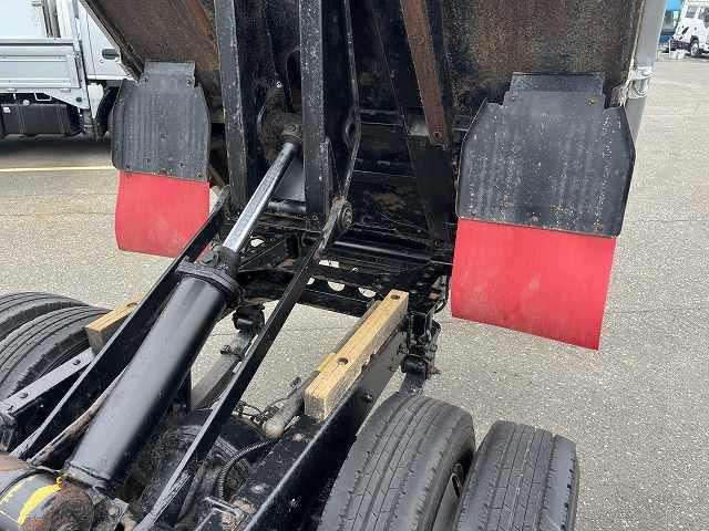 HINO DUTRO 2012 Image 31