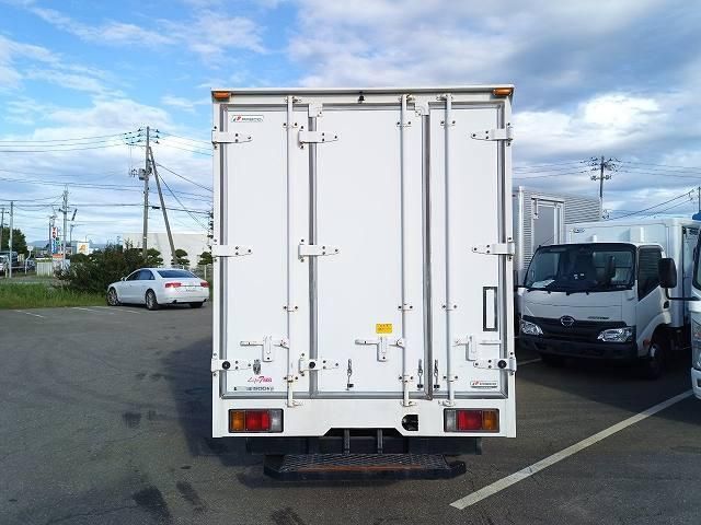 ISUZU ELF 2007 Image 31