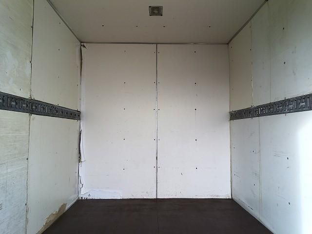 ISUZU ELF 2007 Image 31