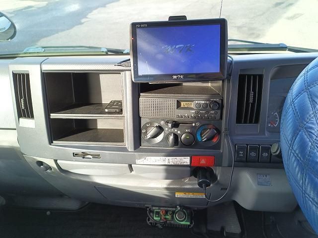 ISUZU ELF 2007 Image 31