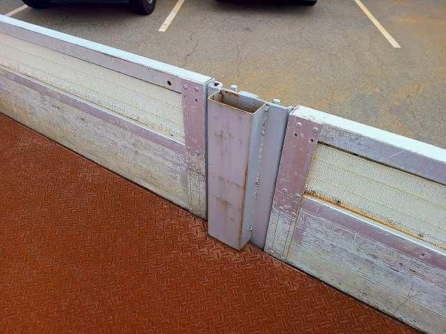 HINO DUTRO 2004 Image 31