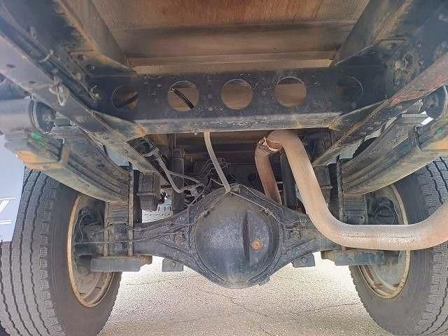 HINO DUTRO 2004 Image 31