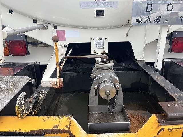 MITSUBISHI FUSOU SUPER GREAT 2004 Image 31