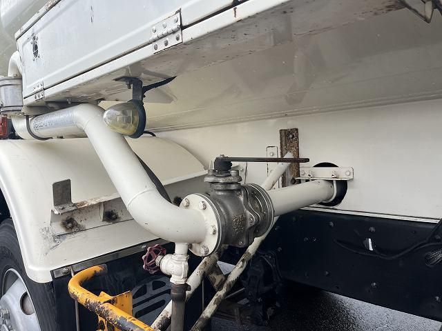 MITSUBISHI FUSOU SUPER GREAT 2004 Image 31