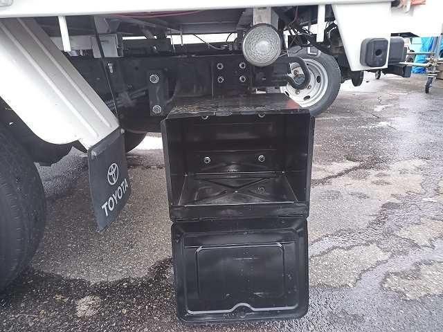 TOYOTA DYNA 2019 Image 31