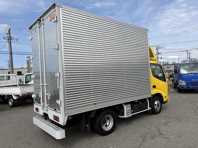 HINO DUTRO 2020 Image 31