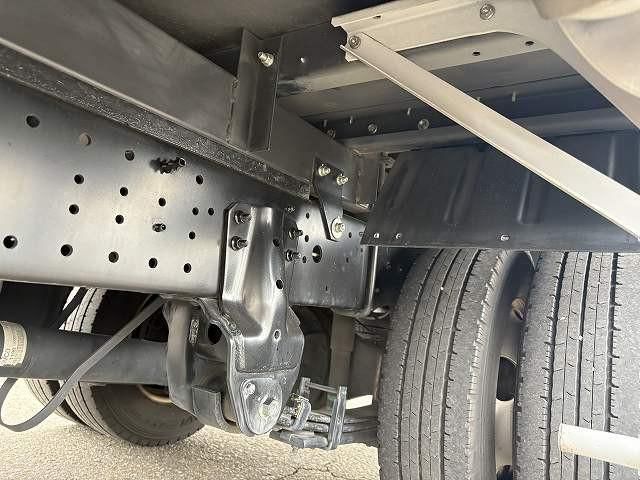 HINO DUTRO 2020 Image 31