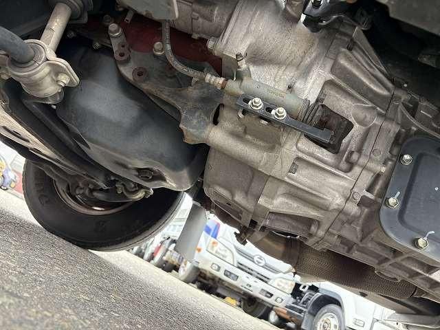 HINO DUTRO 2020 Image 31