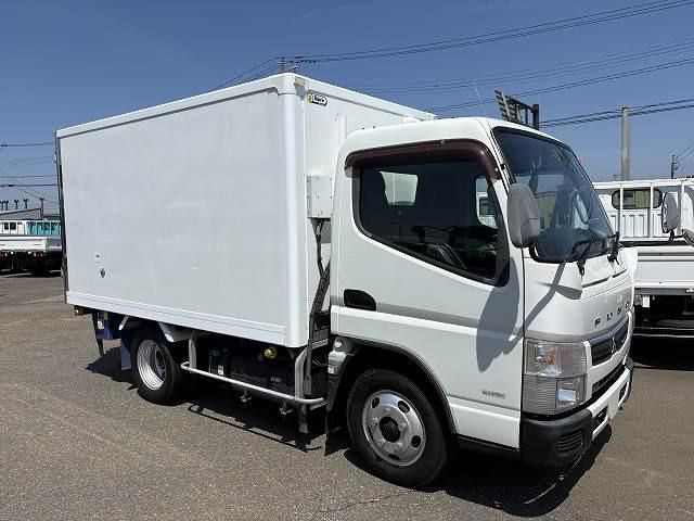 MITSUBISHI CANTER 2017 Image 31