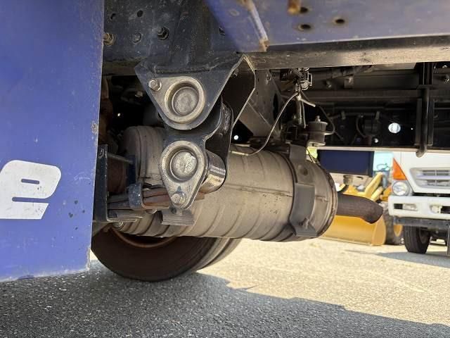 MITSUBISHI CANTER 2017 Image 31