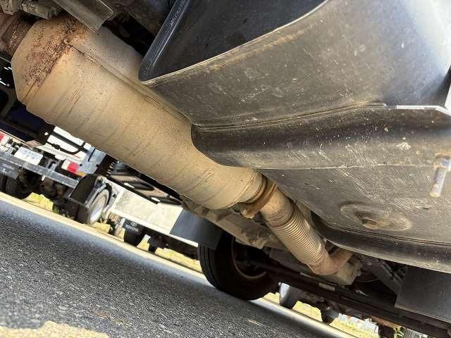 MITSUBISHI CANTER 2017 Image 31