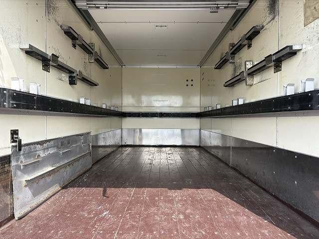 ISUZU ELF 2017 Image 31