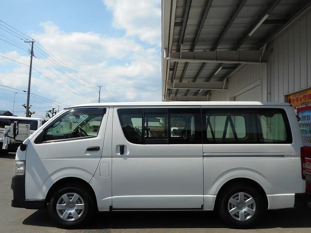 TOYOTA HIACE VAN 4WD 2013 Image 31
