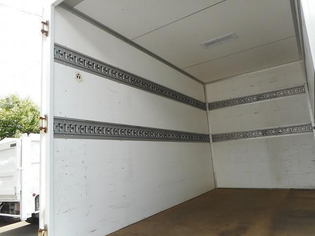 NISSAN ATLAS 2013 Image 31