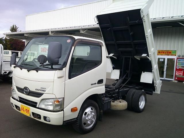 HINO DUTRO 2016 Image 31