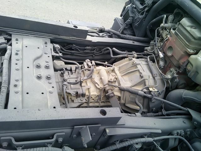 HINO DUTRO 2016 Image 31