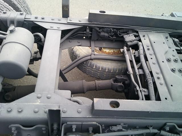 HINO DUTRO 2016 Image 31