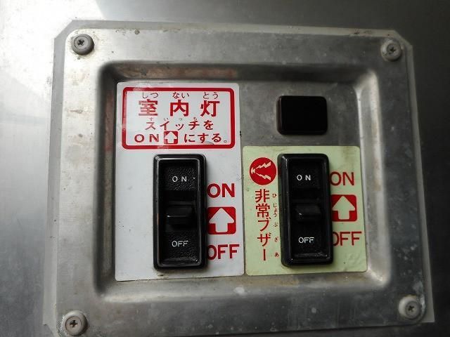 TOYOTA DYNA 2005 Image 31