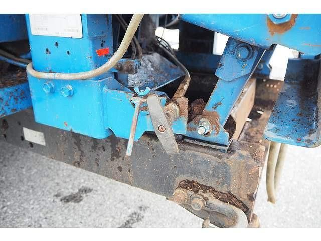 HINO DUTRO 2001 Image 31