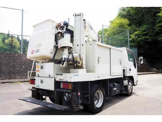 ISUZU ELF 2016 Image 31