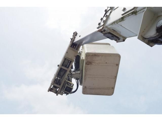 ISUZU ELF 2016 Image 31