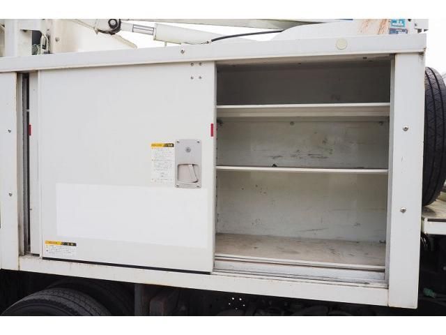 ISUZU ELF 2016 Image 31