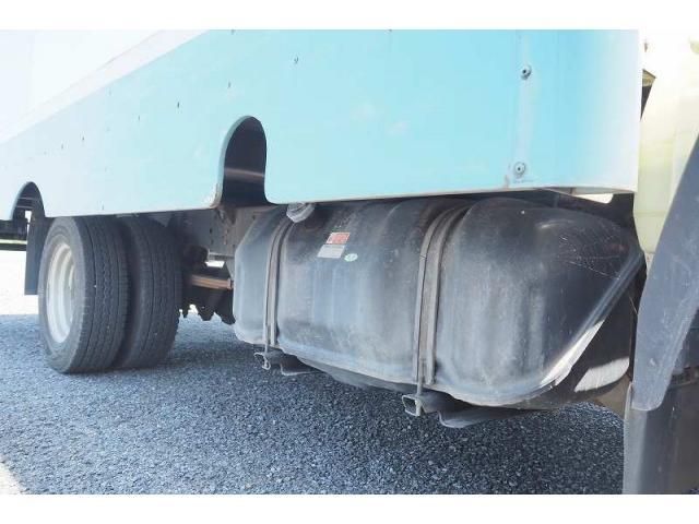 ISUZU ELF 2010 Image 31