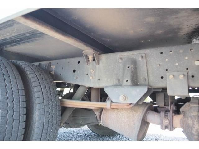 ISUZU ELF 2010 Image 31