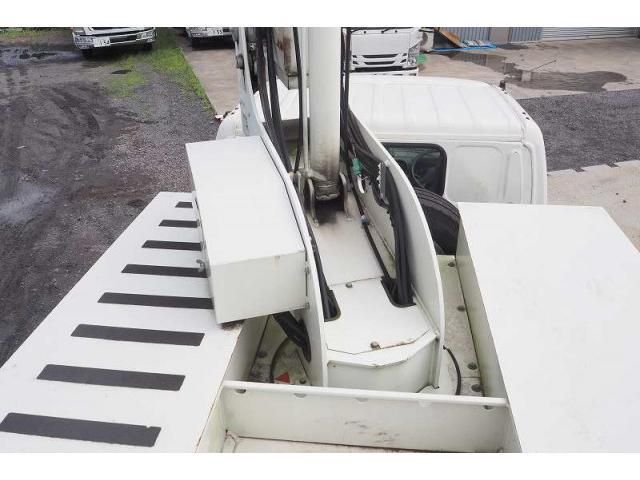 HINO DUTRO 2016 Image 31