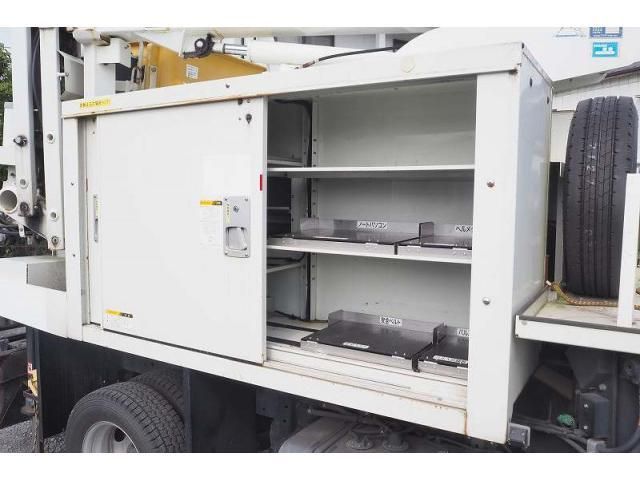 HINO DUTRO 2016 Image 31