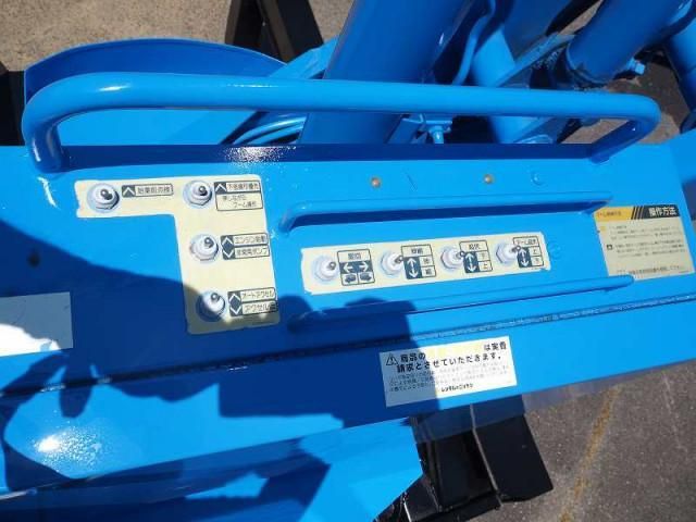 MITSUBISHI CANTER 2004 Image 31