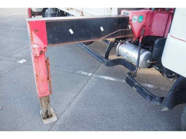 MITSUBISHI FUSOU FIGHTER 2007 Image 31