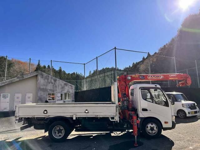 HINO DUTRO 2015 Image 31